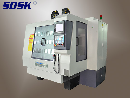 【深圳精雕】ISO841規(guī)定的數(shù)控機(jī)床的坐標(biāo)軸和運動方向