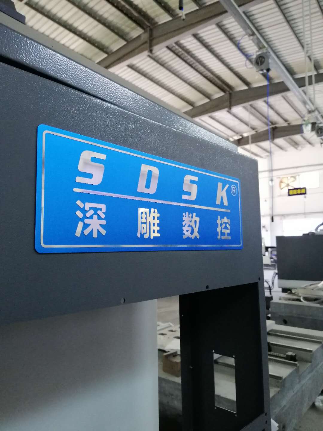 9月，我們整車待發(fā)，一車一車的滿載著的希望和辛苦付出的成果！  